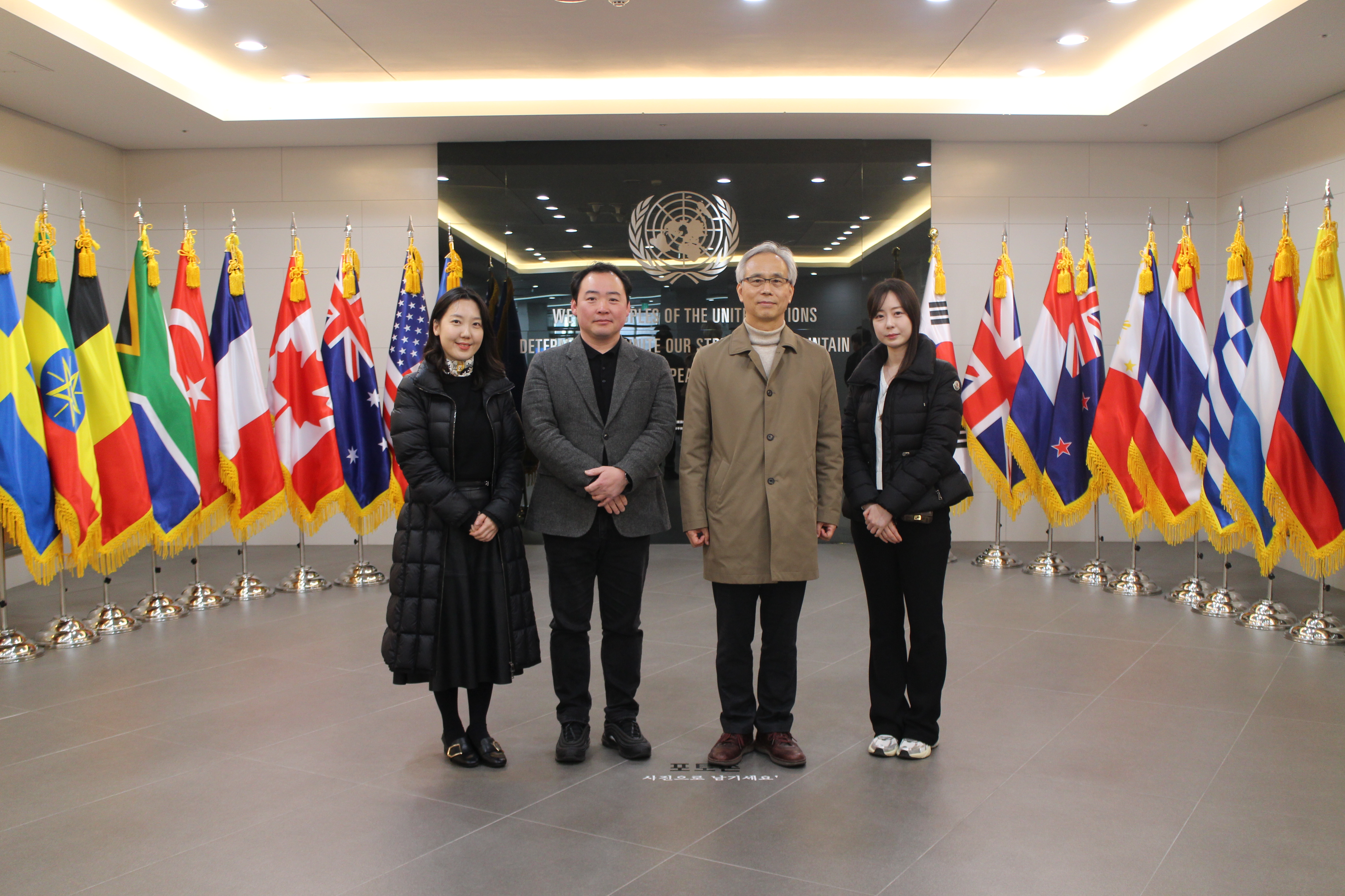 전쟁기념관 전쟁기념사업회 사무총장 내방 첫번째 이미지